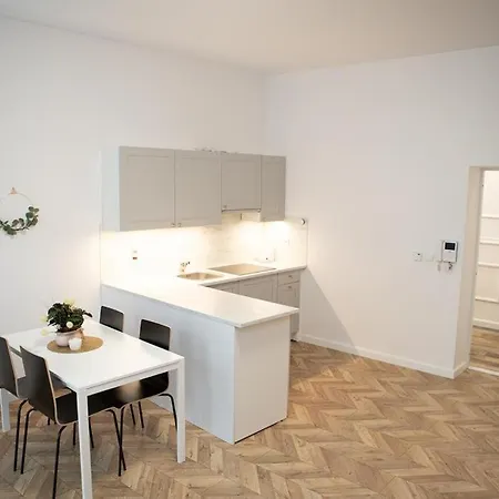 Kamienica Srodmiescie Апартаменты